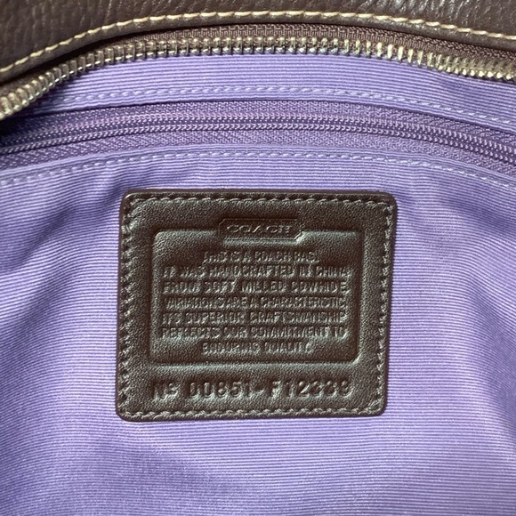Coach Chelsea Handbag - Picture 4 of 9